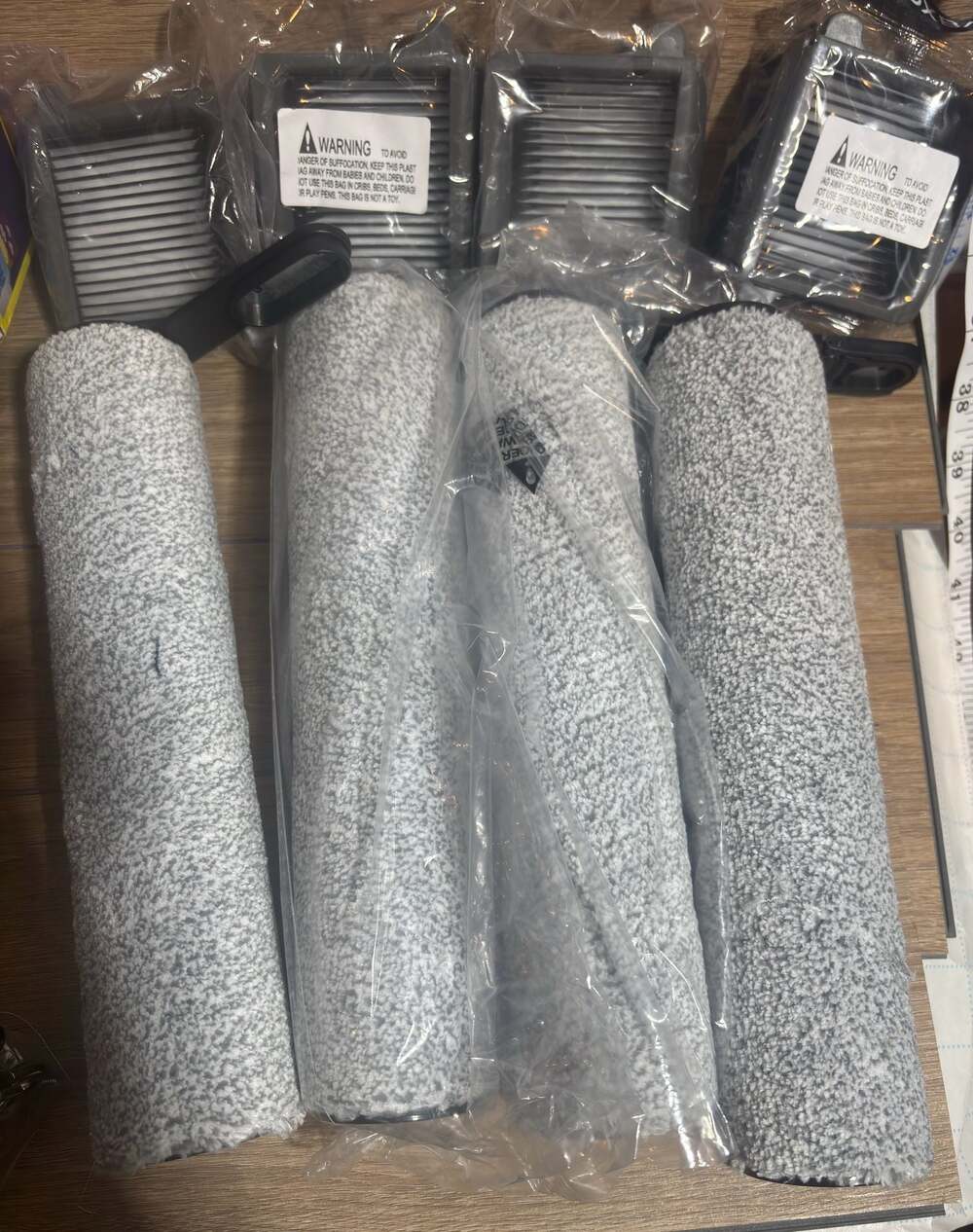 Tineco One S3 / iFloor 3 - 4 Roller Brushes and 4 HEPA Filters replacement lot